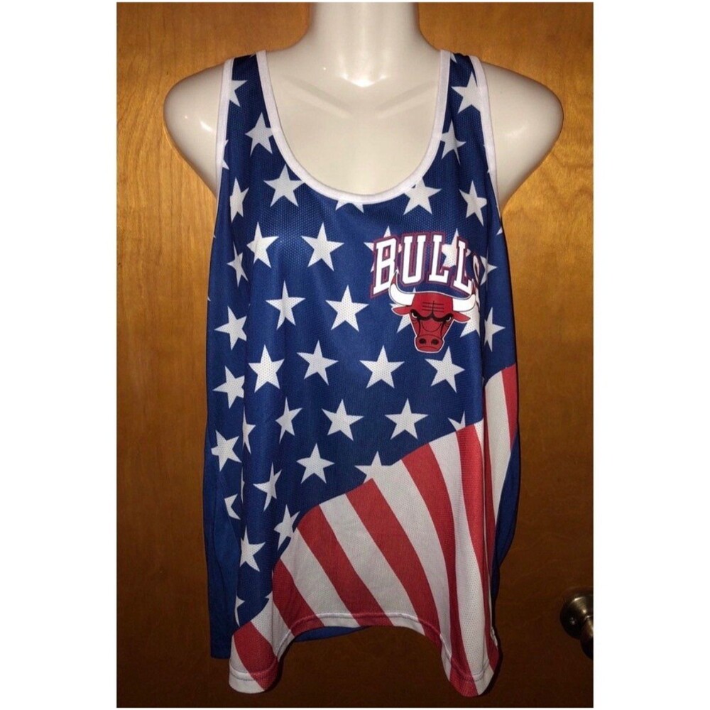 NBA Chicago Bulls Tank & Shorts Set, Women’s Size XL